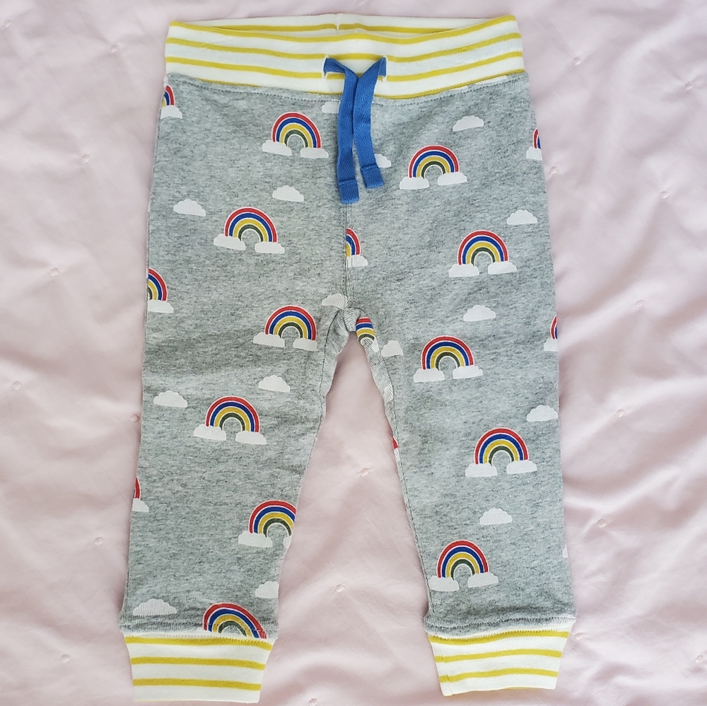 ๐๐โ๏ธNWT Baby Boden reversible knit bottoms pants rainbow cloud 6-12 months - Picture 1 of 5